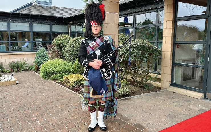 Ayrshire Wedding DJ, Bagpipes by Brandon